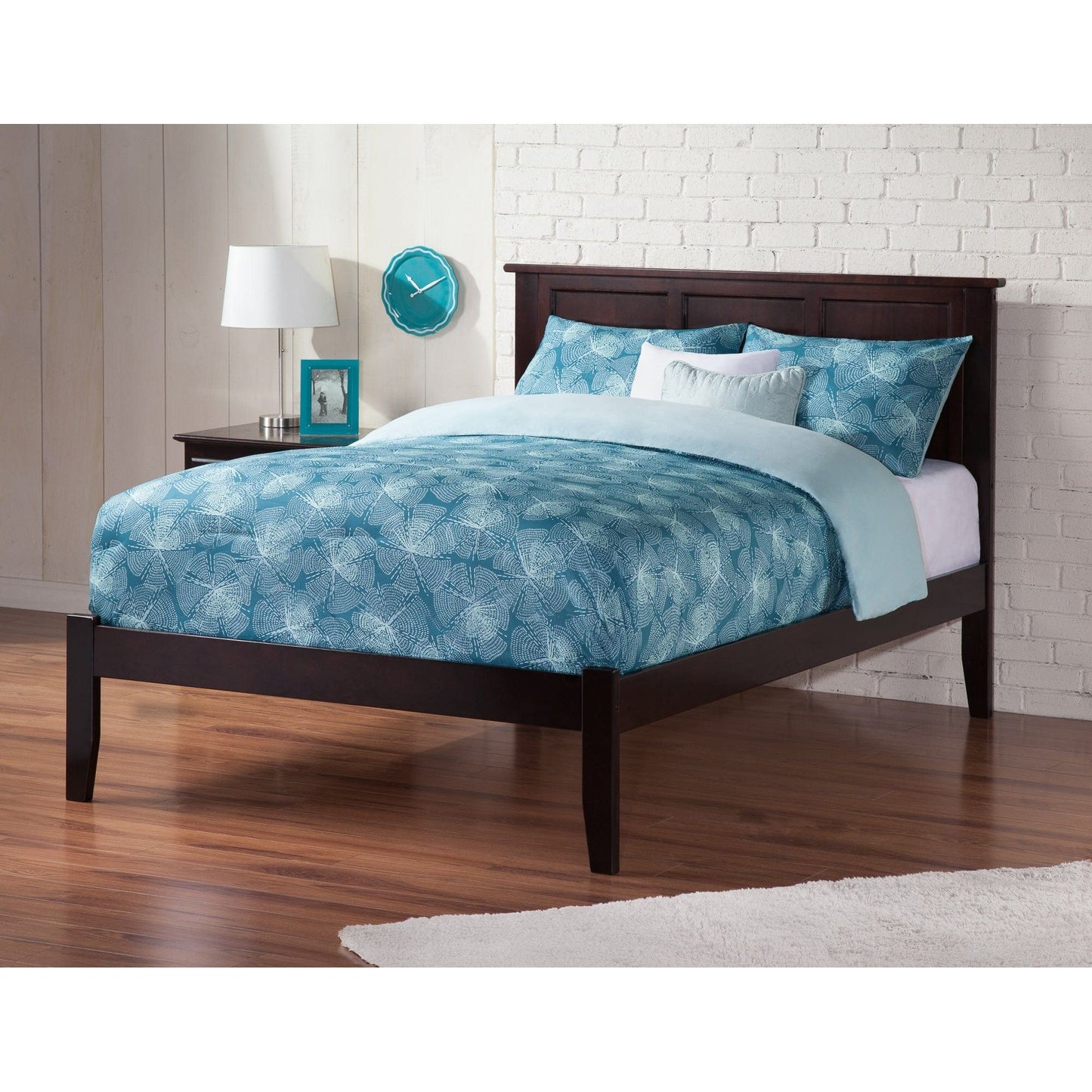 AFI Furnishings Madison Full Platform Bed with Open Foot Board