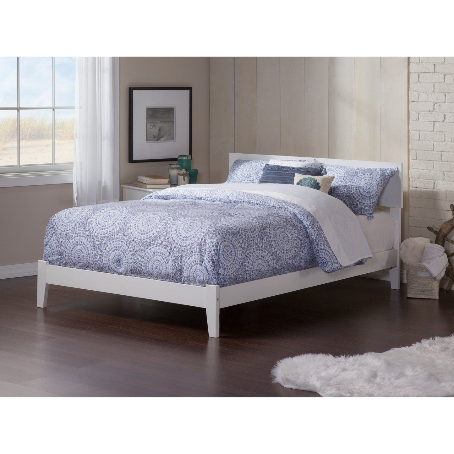 AFI Furnishings Orlando King Platform Bed in White AR8151002