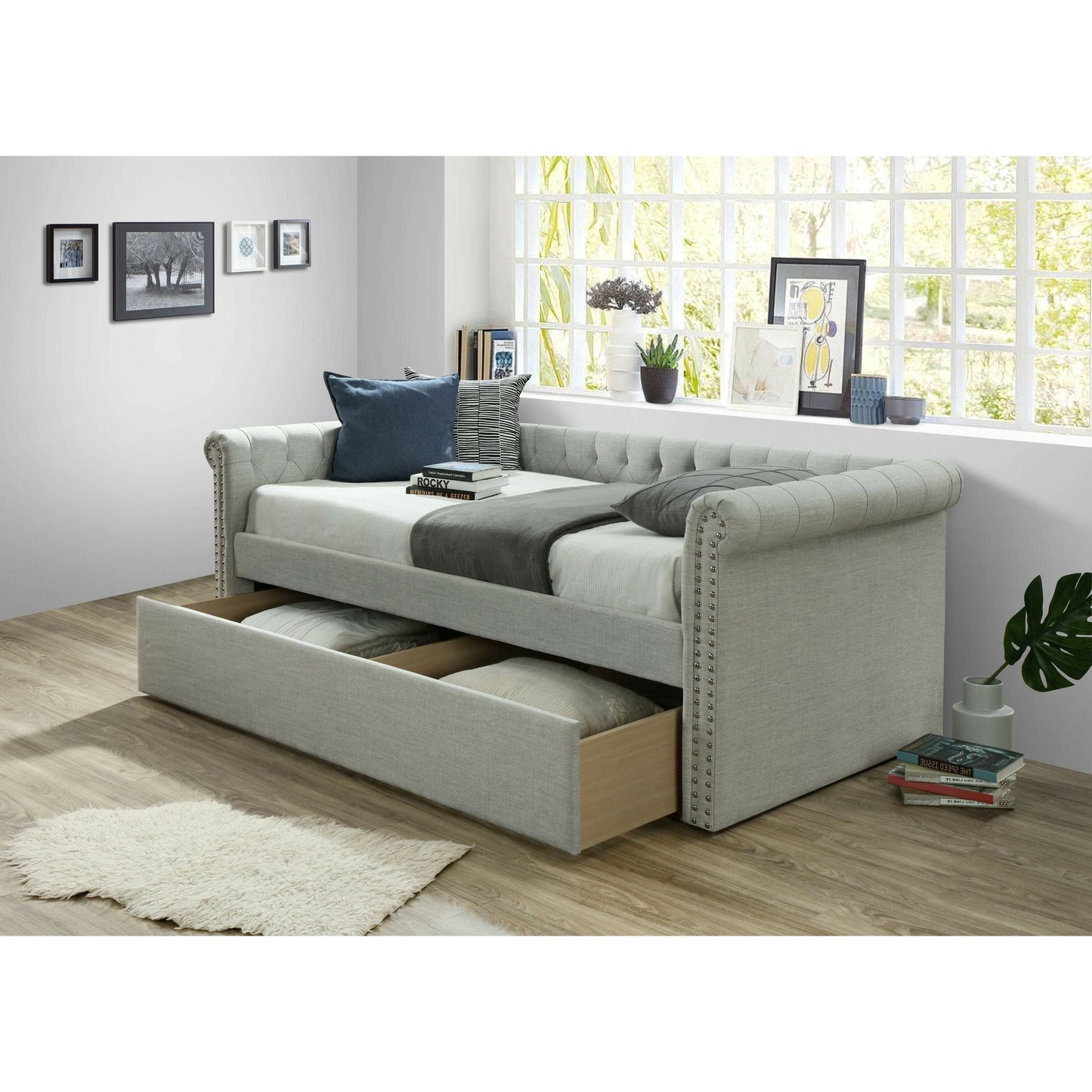 The Bedroom Emporium Gray Zayden Daybed, Blue